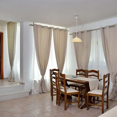 Chrysiida Luxury Hotell