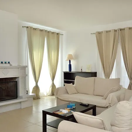 Chrysiida Luxury