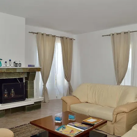 Chrysiida Luxury Chorafakia
