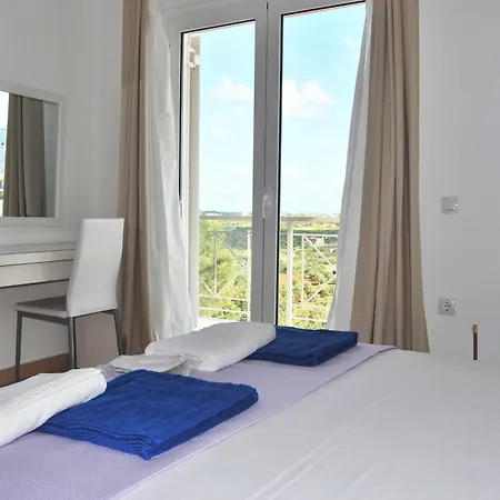Chrysiida Luxury Hotell 4*