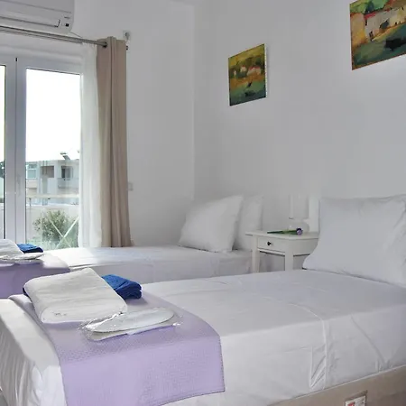 Chrysiida Luxury